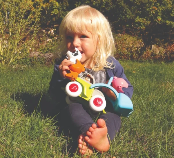 ⁦طقم لعبة تراكتور من Viking Toys مع مقطورة، رجل و3 حيوانات – لعبة تعليمية وممتعة للأطفال، تنمي الخيال والتفاعل⁩ - الصورة ⁦4⁩